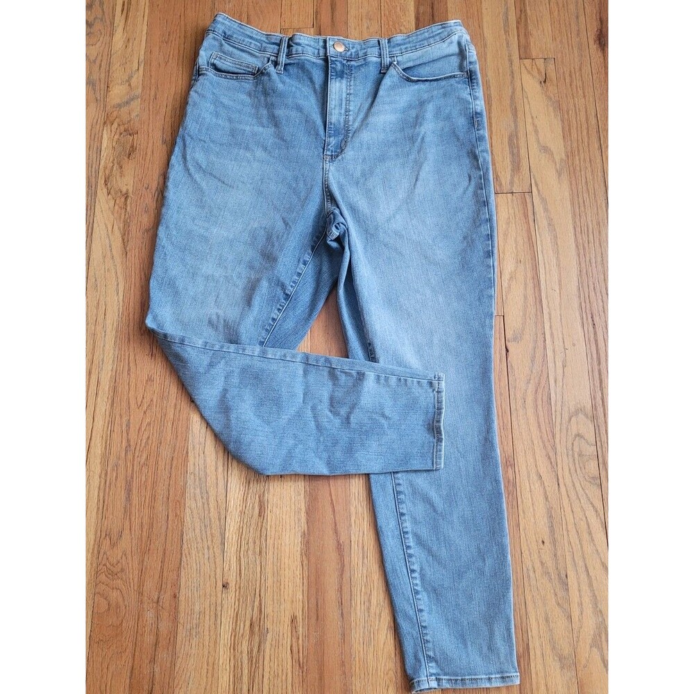 Universal Thread Light Blue High Rise Skinny Jeans Size 17R